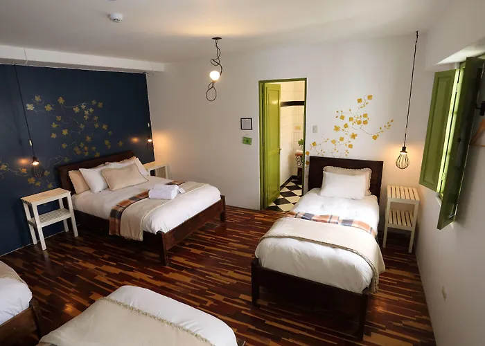 Hotel Niños Meloc 2*